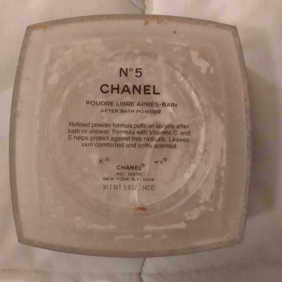Chanel Powder Box (empty) - Picture 4 of 6